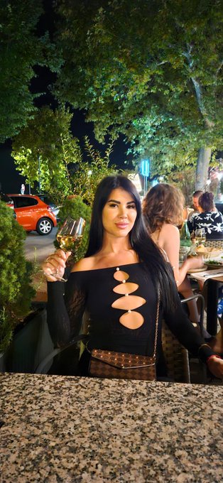 Work bookings: daja.juzova@seznam.cz https://t.co/CUNAiJUsmJ<a class="tags" target="_blank" title="On Twitter" href="/?out=eyJ0eXAiOiJKV1QiLCJhbGciOiJIUzUxMiJ9.eyJpYXQiOjE3MjA4NjE3NzEsImlzcyI6InR3cG9ybnN0YXJzLmNvbSIsIm5iZiI6MTcyMDg2MTc3MSwiZXhwIjoxNzUyMzk3NzcxLCJyZWRpcmVjdF91cmwiOiJodHRwczovL3R3aXR0ZXIuY29tL3Nlem5hbSJ9.vY82saRUlpfFIkpGvTfjctQTAtBmgdja1xEoOgkg6IyyNiJs9P8X5jbR9a7KpuxpxLX9tCyzetPO5xDF59seow">@seznam</a>