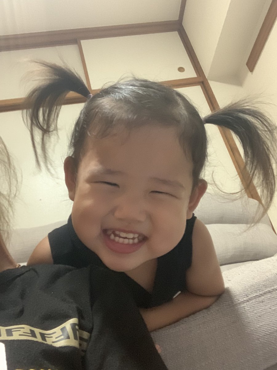 askrntk's tweet photo. もしも君が深い悲しみに出会ったら
僕にも分けてくれるといいな
その笑顔の為なら何だって出来るだろう
僕の大切な宝物💎💎 https://t.co/Ups08DtJTM