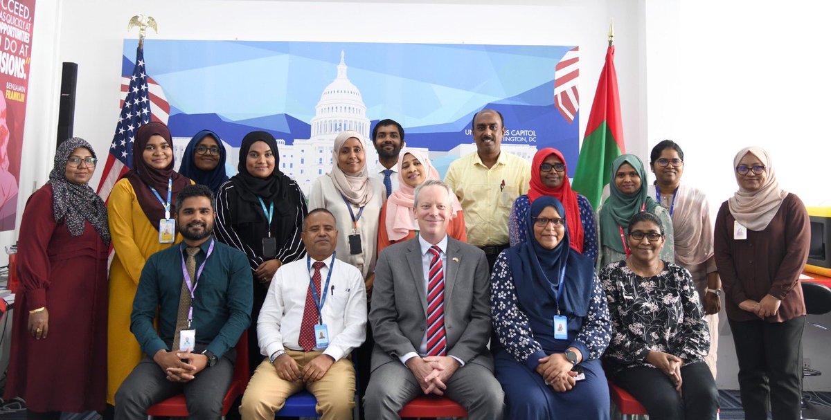 MoEdumv's tweet photo. 14 teachers from the Maldives participated in a career counseling workshop hosted by the U.S. Embassy. The workshop focused on the higher education opportunities in the USA for Maldivian students. https://t.co/AMutoGuKwx