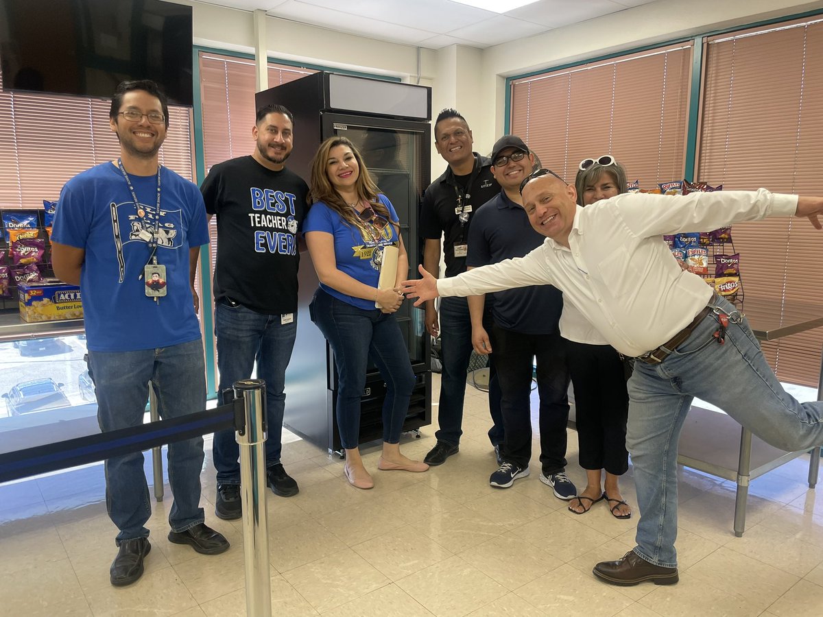 erikarubi02's tweet photo. 💙🐻2023 CCTE Tour 🐻💙@bowie_episd https://t.co/5ON8I5PO2J