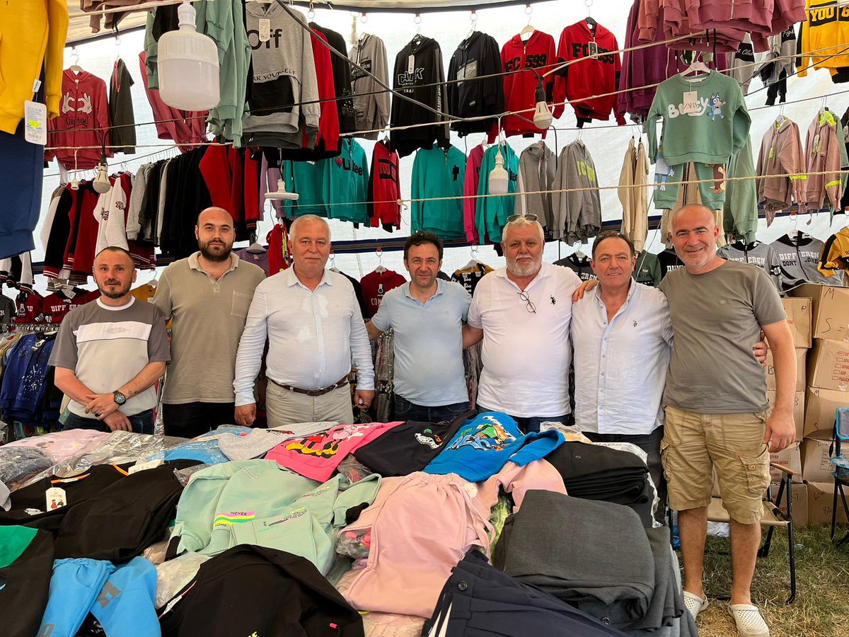 fahriozkanyp's tweet photo. Trakyamız’ın asırlık panayırı Pavli (Pehlivanköy Sonbahar Hayvan ve Emtia Panayırı)’nin açılışını gerçekleştirdik. Asırlardır olduğu gibi bu yılda panayırımızın coşku içinde geçmesini dilerim. Panayırda yer alan esnafımıza bol ve bereketli kazançlar. #pavli https://t.co/LO5NgeLtgK