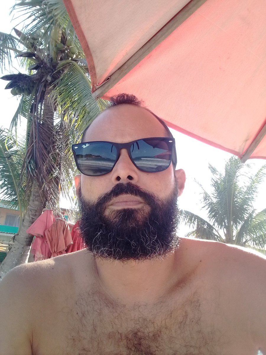 Diariodstrada's tweet photo. Quando se é feliz no serviço que faz, da nisso, Deus recompensa! https://t.co/eA3N6OMuD5