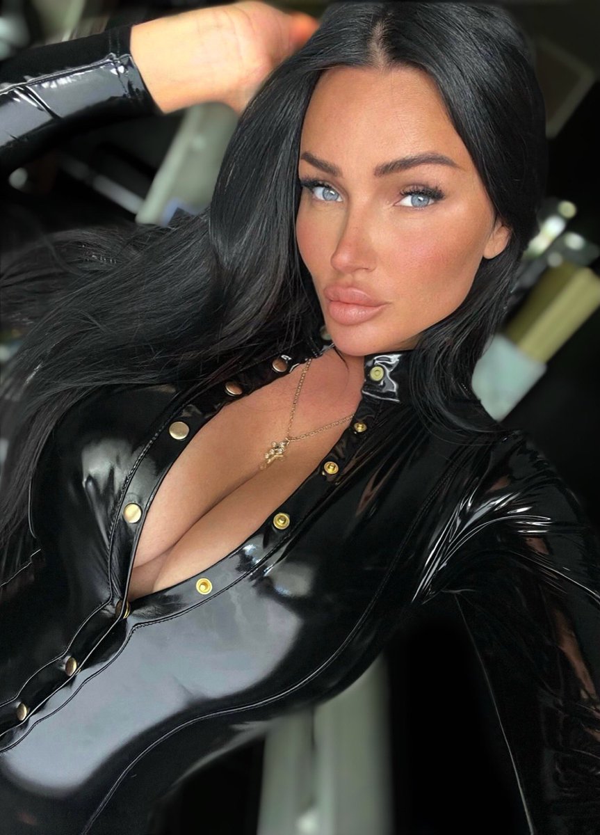 Lady__Jenna's tweet photo. 🤑🚨 RT Game 🚨🤑

It’s time to make him broke 

5/10/5- 24h 🔥🔥🔥

1 comment

* BONUS at 500 RT x 2 multiplier https://t.co/t8hirNVbGh