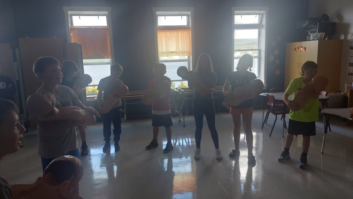 TyroneSPower's tweet photo. @NLESDCA @HolyCrossElem @redcrosscanada The first group all trained in Epi Pen use, FA for choking and AED demonstration. Certificates of participation all distributed. Only 5 more classes to go. https://t.co/gJxL97e2Lo