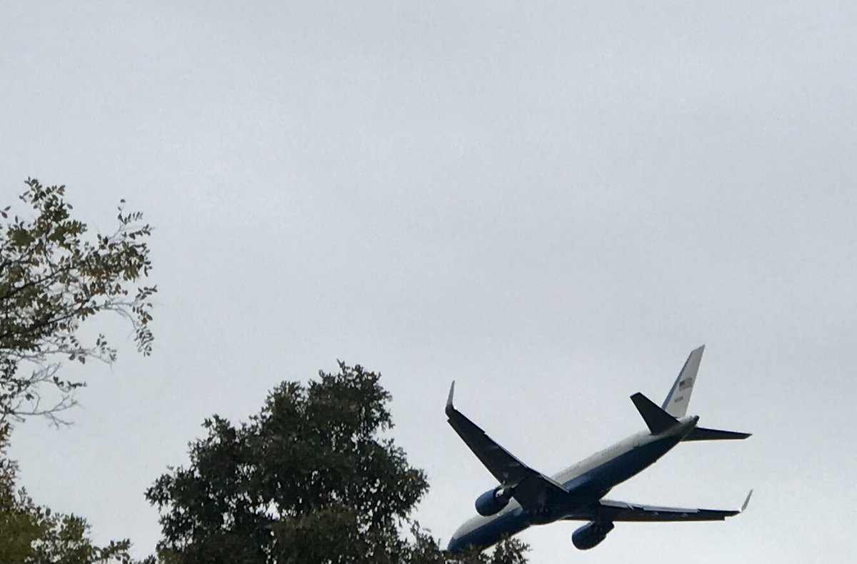 𝑀𝑒𝓁𝒾𝓈𝓈𝒶 𝒩𝑒𝒶𝓇 tweet media