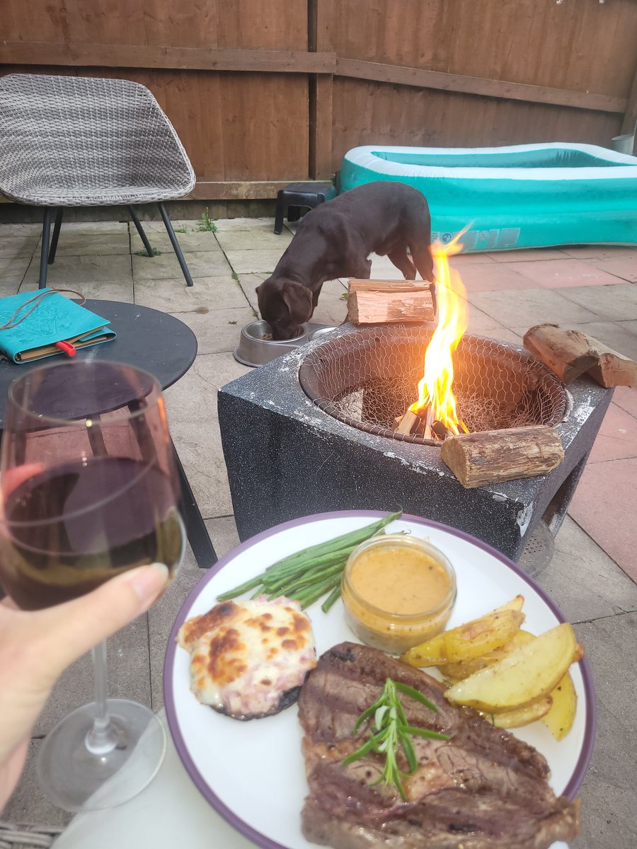 just_staceyPics's tweet photo. Dinner with my man π₯° #RestRecover https://t.co/tCzaivZe0Y