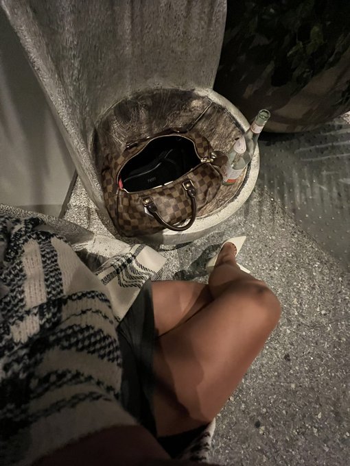 Offline https://t.co/af02CmfxTz<a href="/tag/blissidys"class="tags"><span>#blissidys</span></a>