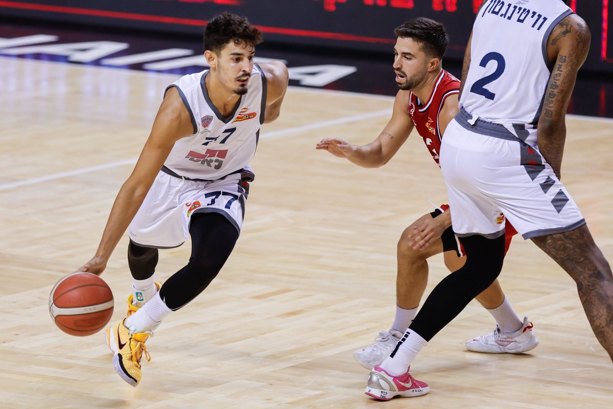 WinnerLeague's tweet image. עירוני "לאטי" קריית אתא פתחה עונה ברגל ימין, עם ניצחונה הראשון אי פעם בגביע ווינר סל: 85:93 בחוץ על הפועל "שובל" חיפה, במשחק בו הובילה לאורך כל הדרך