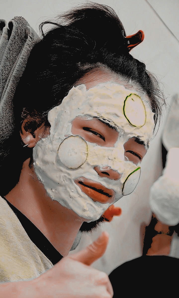 LIGHTAETH3R's tweet photo. ᅟᅟᅟskincare w/  him.  ♡ https://t.co/wXu3bSYNxL