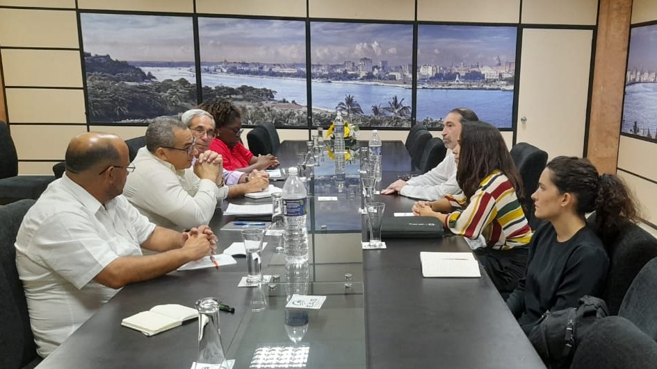 IFADespanol's tweet photo. 🇨🇺La misión de relevo en la Dirección de País del FIDA en #Cuba está en curso.

📢Junto a proyectos de desarrollo rural inclusivo enfocados en ganadería sostenible, café y cacao, se prevé un nuevo esfuerzo conjunto sobre gestión sostenible de recursos naturales en zonas costeras. https://t.co/7B4eJr1JU1
