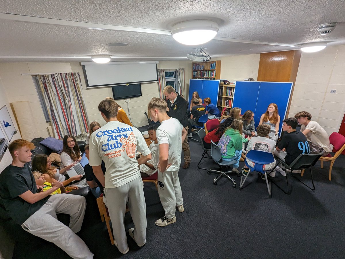 Anglesey tweet media