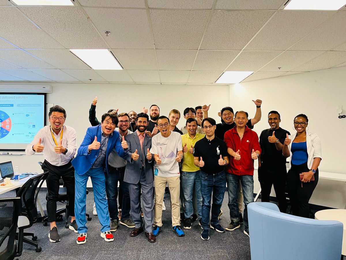 InterwareSystem's tweet image. Had a highly productive day during our monthly training session with the Fortinet team diving deep into FortiSASE solutions. 🚀 It was also great to host our guests from Dell exchanging valuable insights and ideas for the future. 🤝 #Fortinet #FortiSASE #Dell #YesterdayTraining
