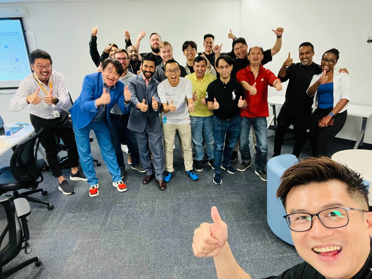 InterwareSystem's tweet image. Had a highly productive day during our monthly training session with the Fortinet team diving deep into FortiSASE solutions. 🚀 It was also great to host our guests from Dell exchanging valuable insights and ideas for the future. 🤝 #Fortinet #FortiSASE #Dell #YesterdayTraining
