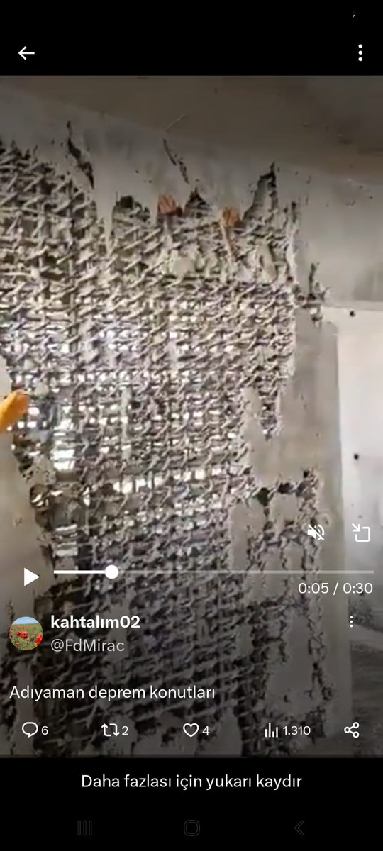 ProfBalkaya's tweet photo. 6 Şubat depremlerinden sonra TÜNEL KALIP SİSTEMİ ile yapılan ADIYAMAN DEPREM KONUTLARINDA beton girmeyen, adı betonarme olan perdeler tekrar İMALAT HATALARININ ne kadar önemli olduğunu gösterdi. DERS ALMADIK. #tünelkalıp #depremiunutma https://t.co/AvuHwJCXLN