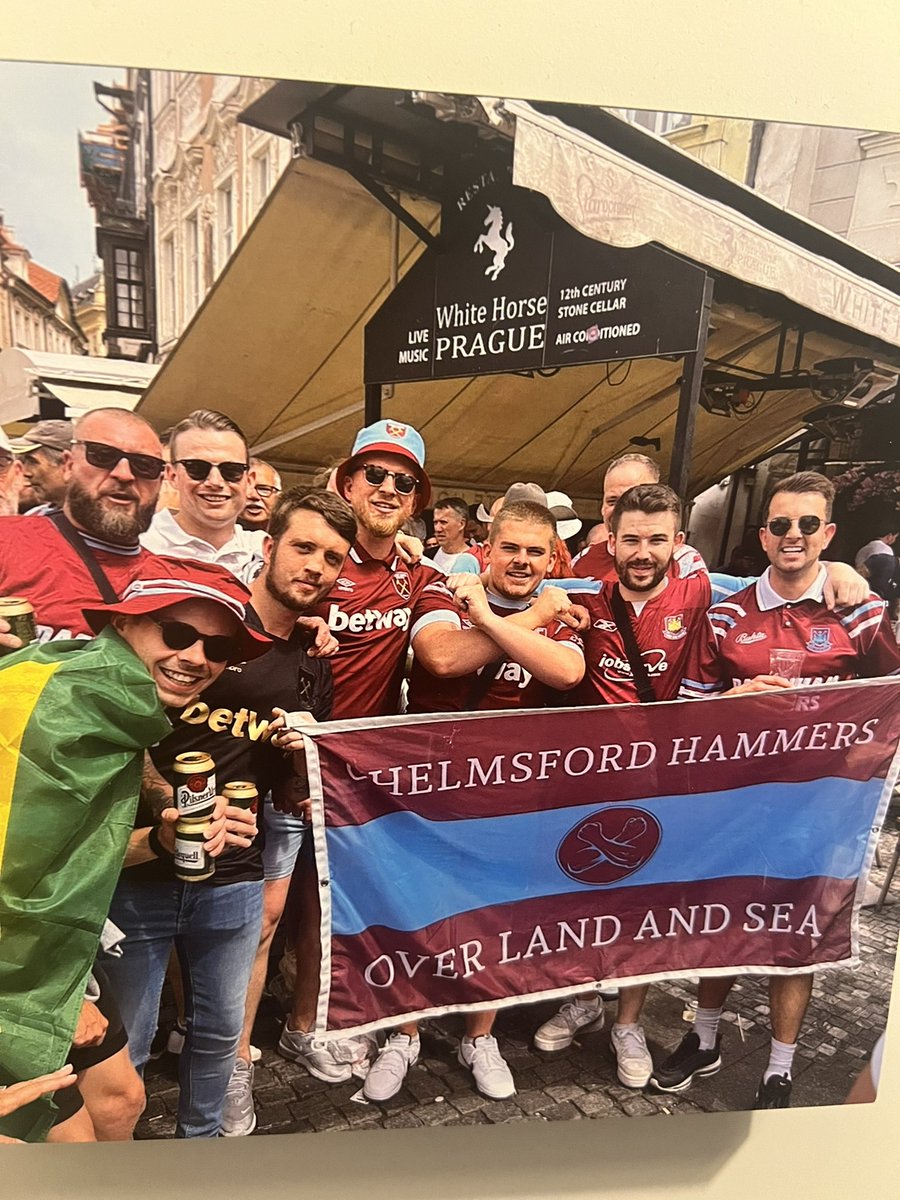 DazBax74's tweet photo. @whucentre https://t.co/0fYWcLpkoF