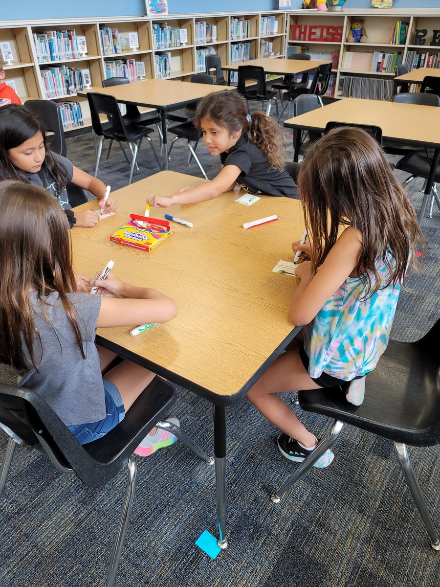 TheissLibrary's tweet image. Tuesday was #NationalEncouragementDay so 1st and 2nd graders made encouraging post-its to spread around campus!
@TheissKISD @KleinLibraries