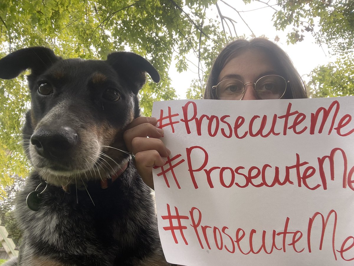 lauraclen's tweet photo. District Attorney Carla Rodriguez,
When will you see animals aren’t ours to exploit? 
Globally 70% of all bird species are species we farm.
Worldwide we slaughter 73.8 bil chickens every year
When will you see you can’t stop people from rescuing and restoring nature #ProsecuteMe https://t.co/bd1QPjv8GT