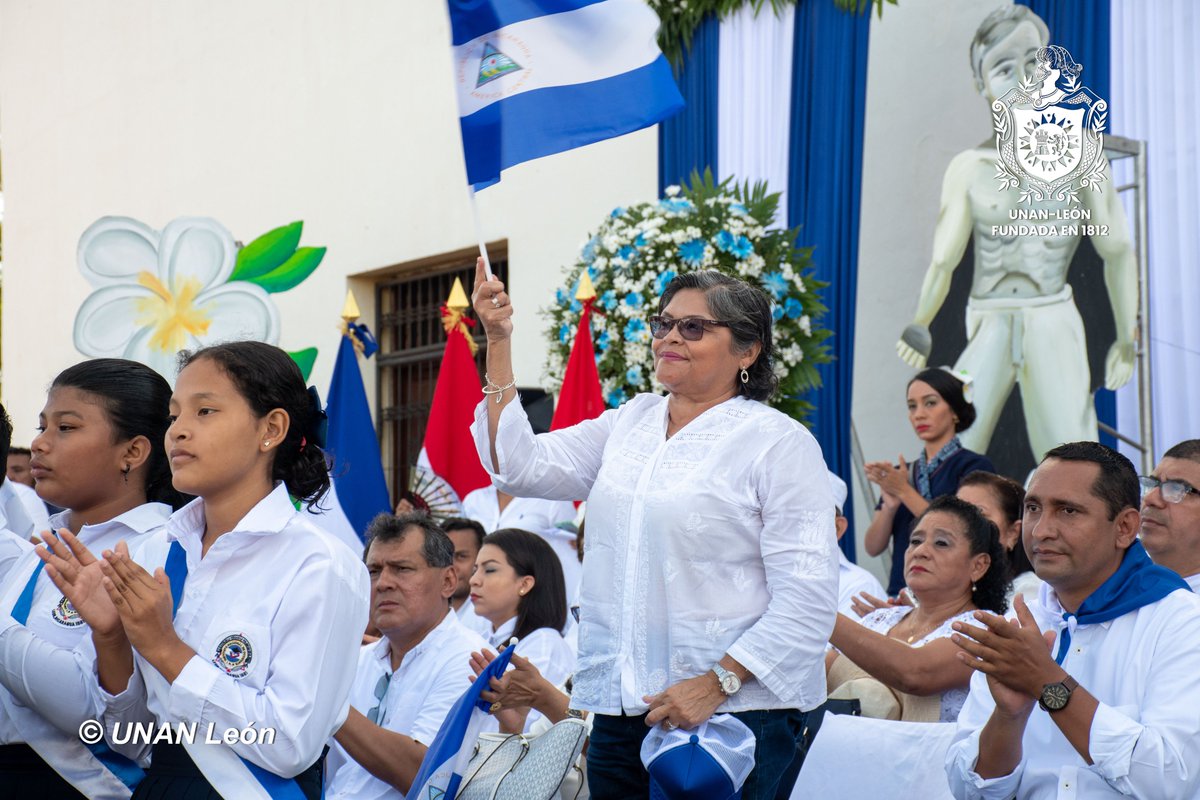 unanleon's tweet photo. En conmemoración al 167 aniversario de la Batalla de San Jacinto y el 202 aniversario de la Independencia de Nicaragua, con amor a la patria y reafirmando la defensa de nuestra soberanía, la Comunidad Universitaria de la UNAN-León participó en el desfile Patrio 2023. https://t.co/Mze8OT8OTa