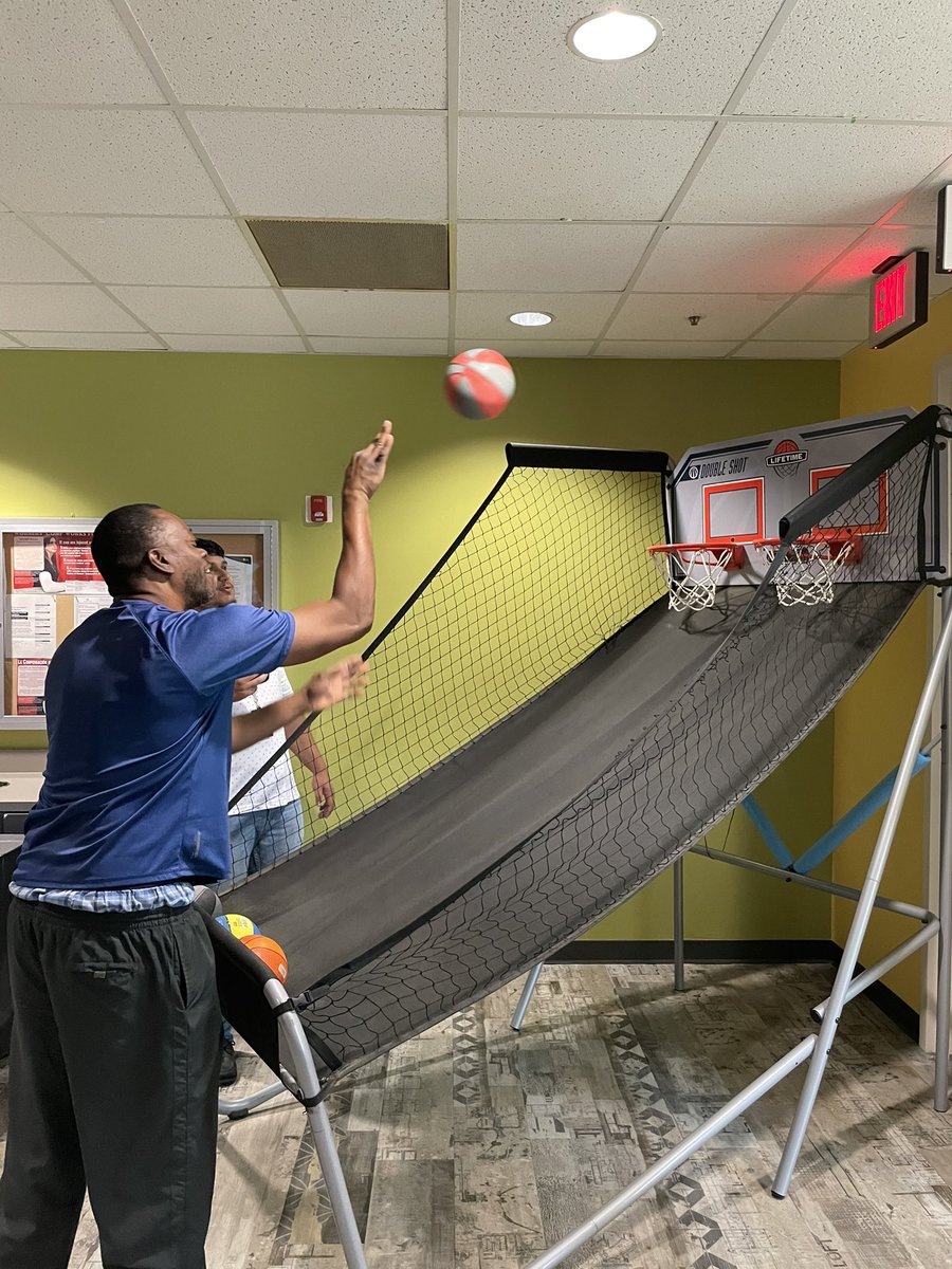 Kelly Flagg tweet media