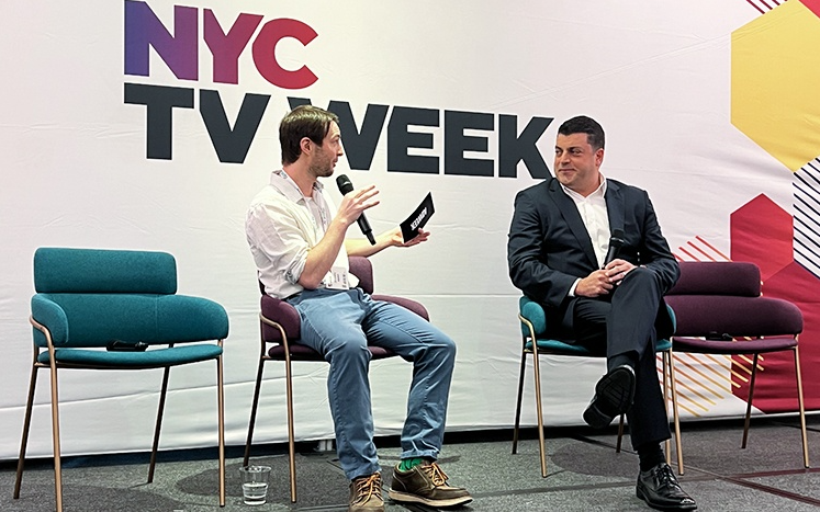 NBCUTelemundo's tweet photo. The formula for reaching U.S. Hispanics has been through "authentic and culturally relevant content."

✅ Beau Ferrari, Chairman of @NBCUTelemundo, was the featured speaker during the morning keynote at The 21st Annual Hispanic TV Summit #NYCTVWeek - moderated by @gumgumerson. https://t.co/xO620jg1Lz