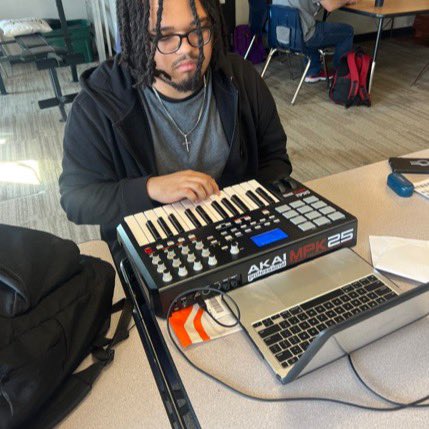 Liberty Academy tweet media