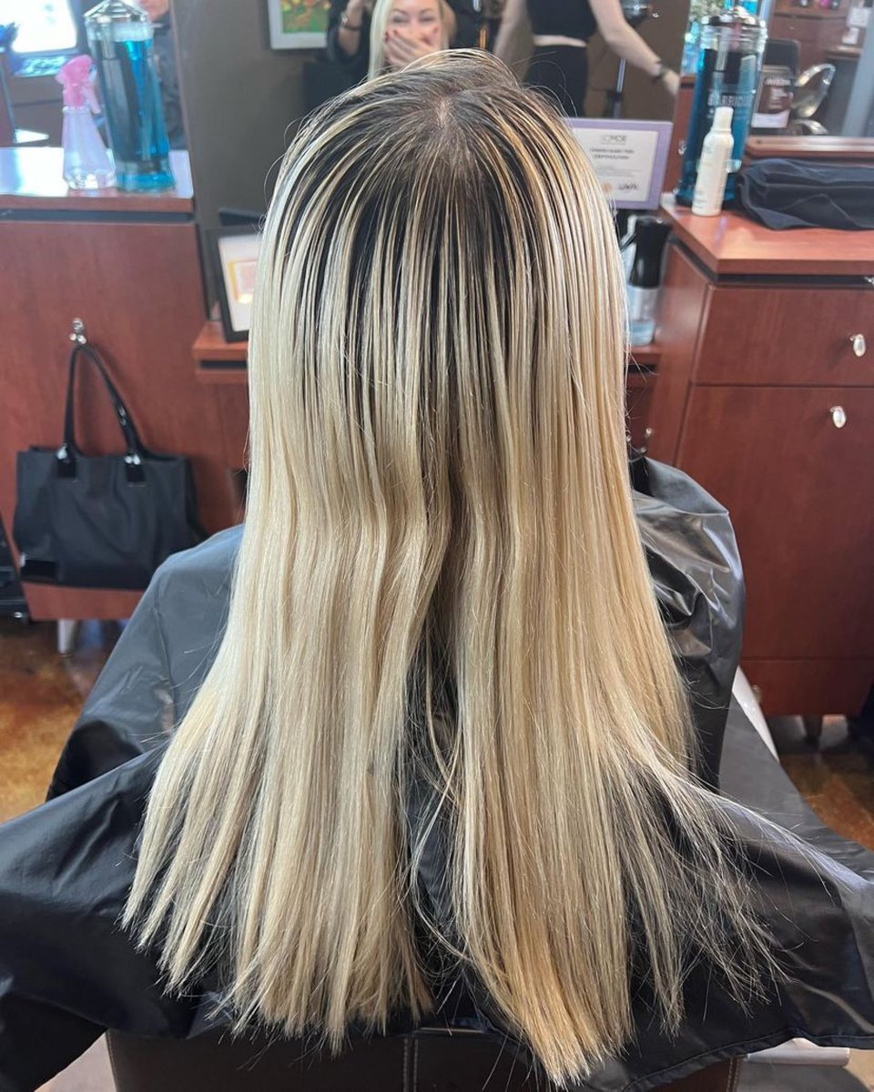 PureAveda's tweet photo. Meet Elina. normally she is an every 5 week packed in highlight and more of an icy blonde but she wanted a change to be a little darker. I always welcome change slowly and gradually so we did a small shadow root and added some lowlights to help give a little dimension! — Laura https://t.co/z2agffkl3I