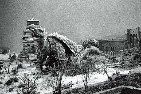 Kaiju Pictures tweet media