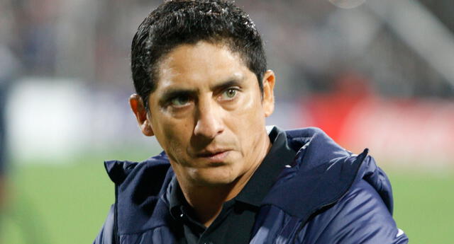 ElmoResucitado's tweet photo. Págale a Chicho Salas lo que le debes, Alianza Lima club cabeceador de mierda… Sus hijos están sin el sustento que por derecho es suyo y le mandan jueces corruptos RT para que se haga justicia #PagaleAChichoSalas #AlianzaLimaCabeceadoresDeMierda #cagonsiempreSerasCagon https://t.co/rGjuLUlWjM