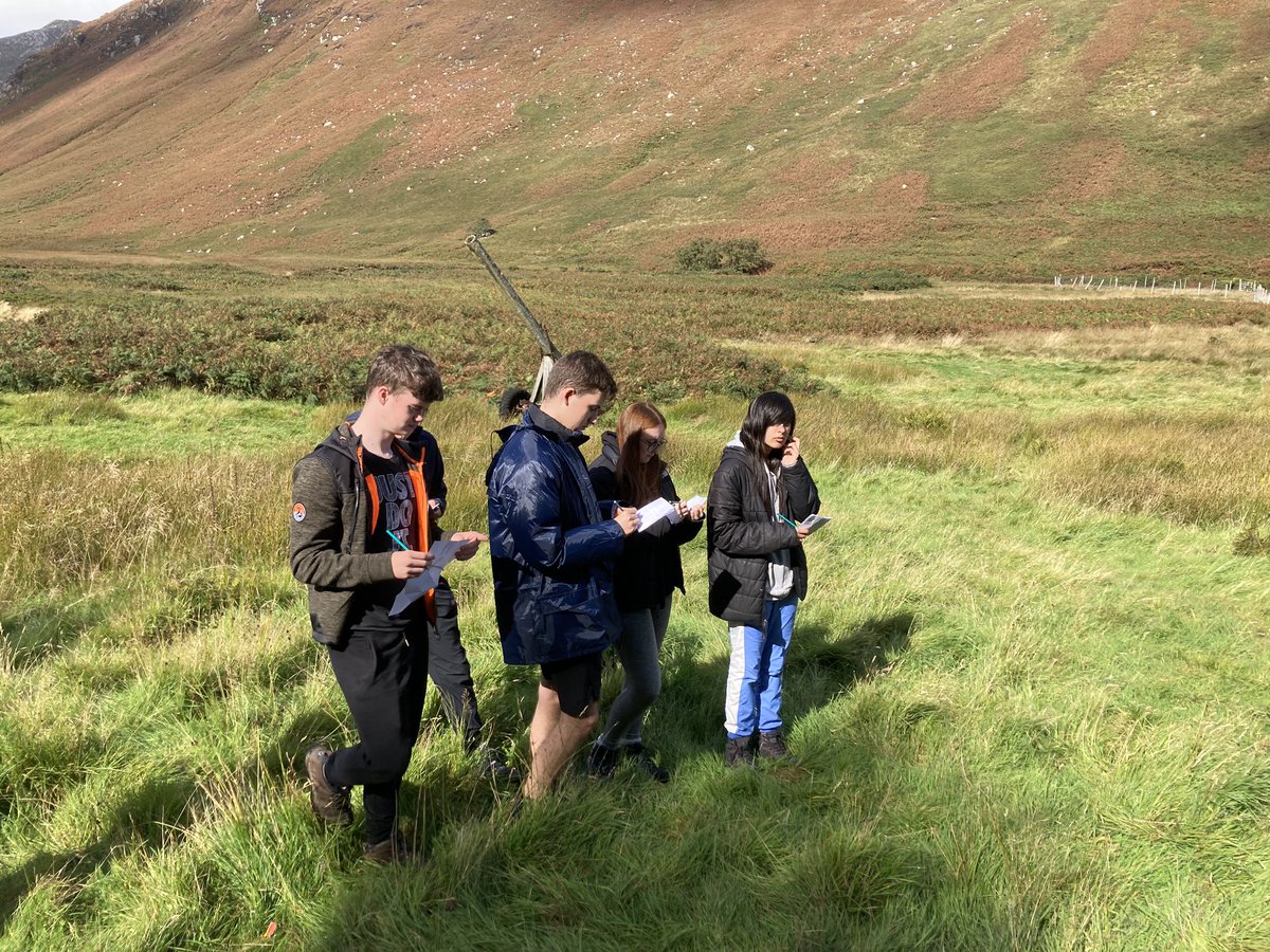 MissG_DHSGeog's tweet photo. Glen Rosa U shaped valley #geographyisfun @DennyHighSchool https://t.co/AF5Kgl1eGn