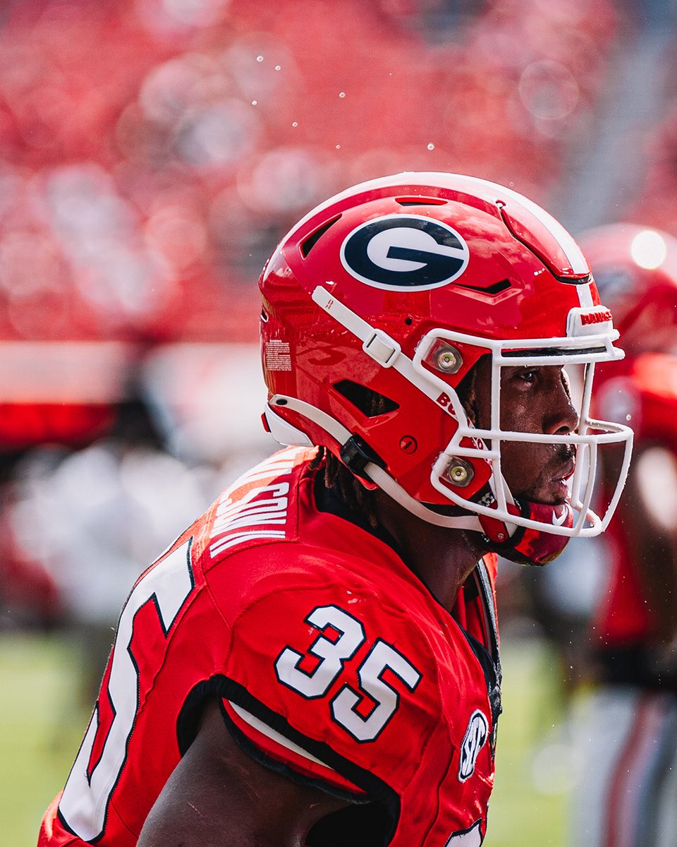 shwetadmistry's tweet image. Doubled it.

#WeekTwo #GoDawgs