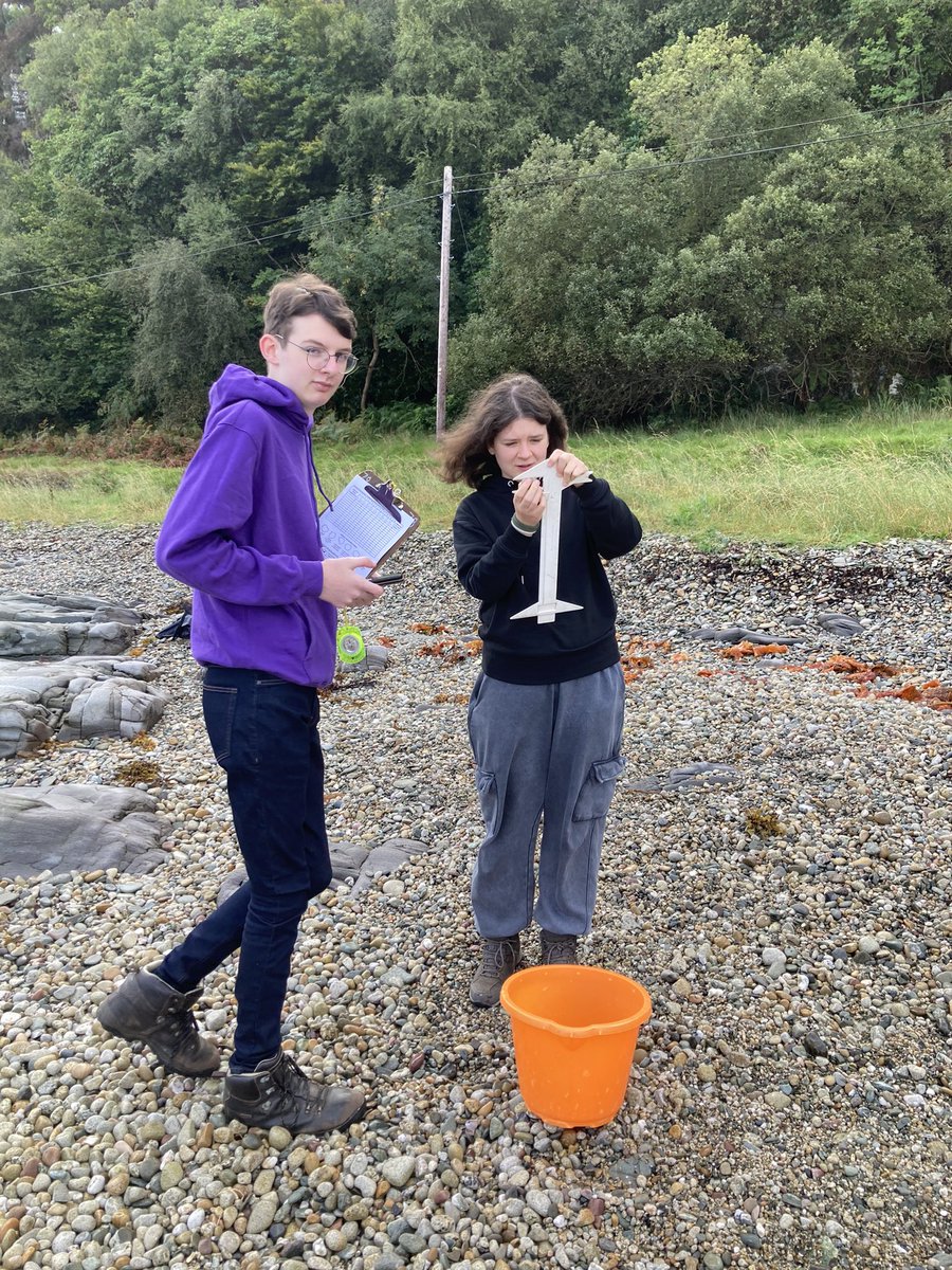 MissG_DHSGeog's tweet photo. Measuring longshore drift
#geographyisfun @DennyHighSchool https://t.co/3EEHwDbUmV