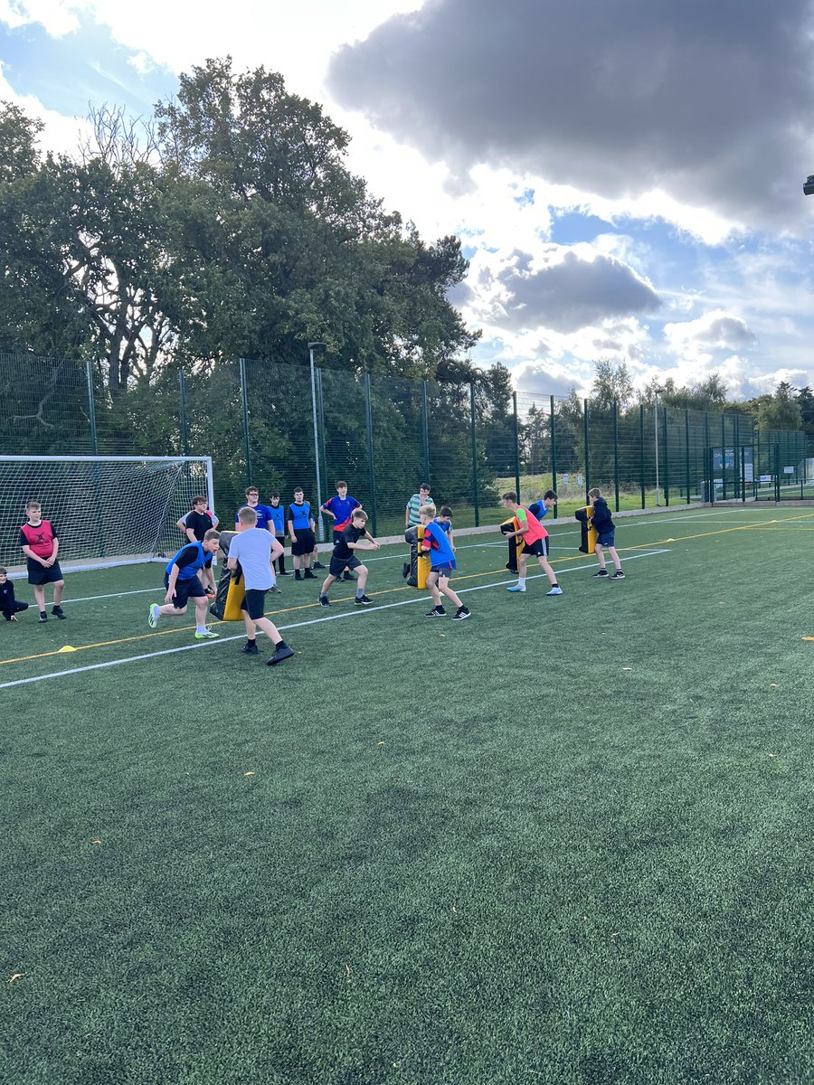 Alness Academy PE tweet media