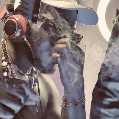 ceefront042's tweet image. #NewProfilePic