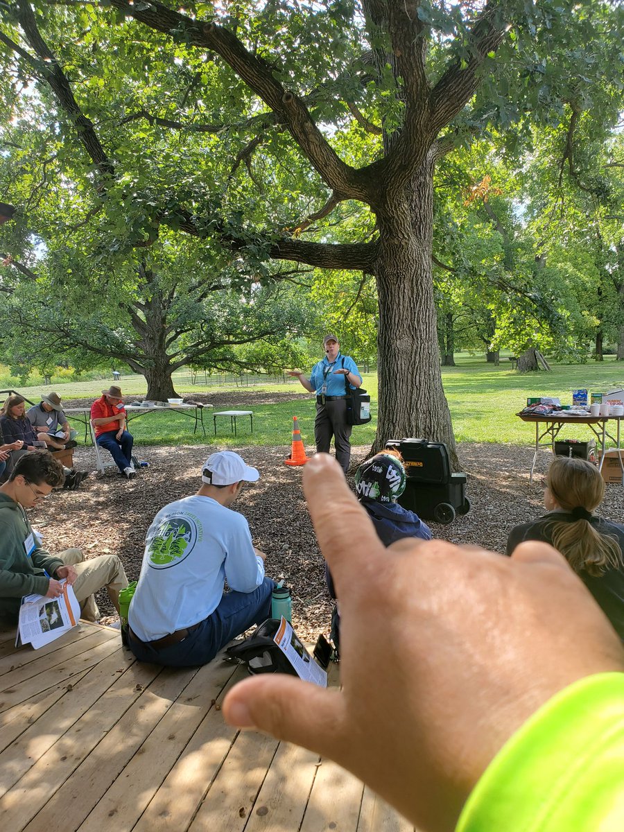 GreenExtraction's tweet photo. Dr Stephanie Adams @MortonArboretum Right Here Right Now.  Trees have adequate immune systems often impacted and less effective when trees are under stress. https://t.co/iLYII6biKn