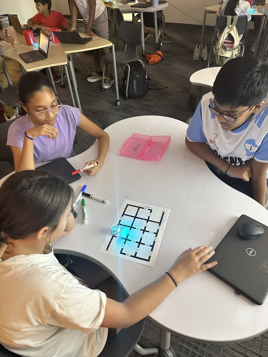 Haley Kelley tweet media