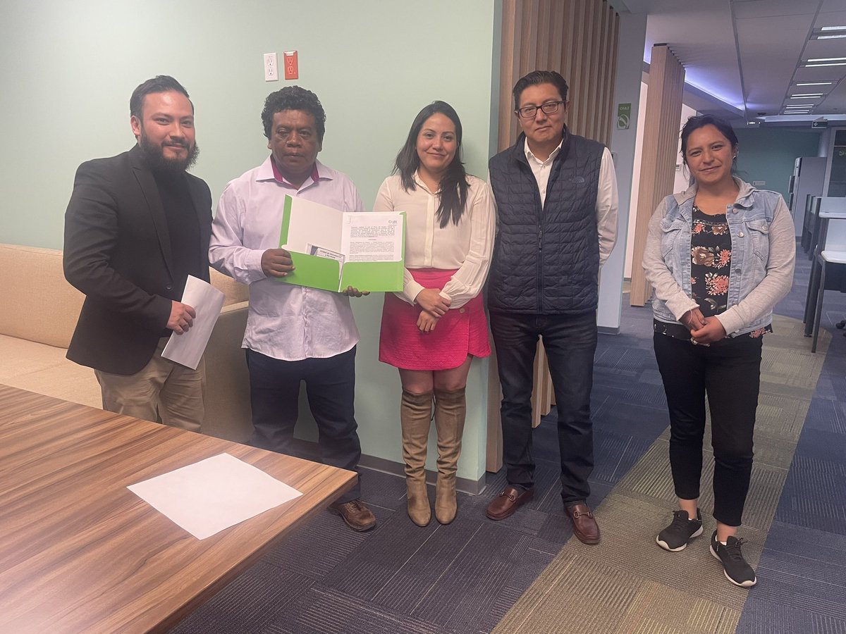 orcmexico's tweet photo. El @IFT_MX entrega prórroga de concesión a Ecos de Manantlan A.C la cual tiene una vigencia por 15 años más para Zapotitlan de Vadillo
Agradecemos a @orcmexico su acompañamiento https://t.co/5ocuVJCZ8e