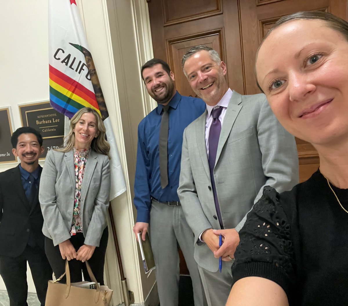 We appreciate Francisco Sabate from the Office of @RepBarbaraLee for listening to the stories shared with us by community members living on #SNAP! #FarmBillFlyIn #HungerActionMonth @CAFoodBanks @EndChildPovCA