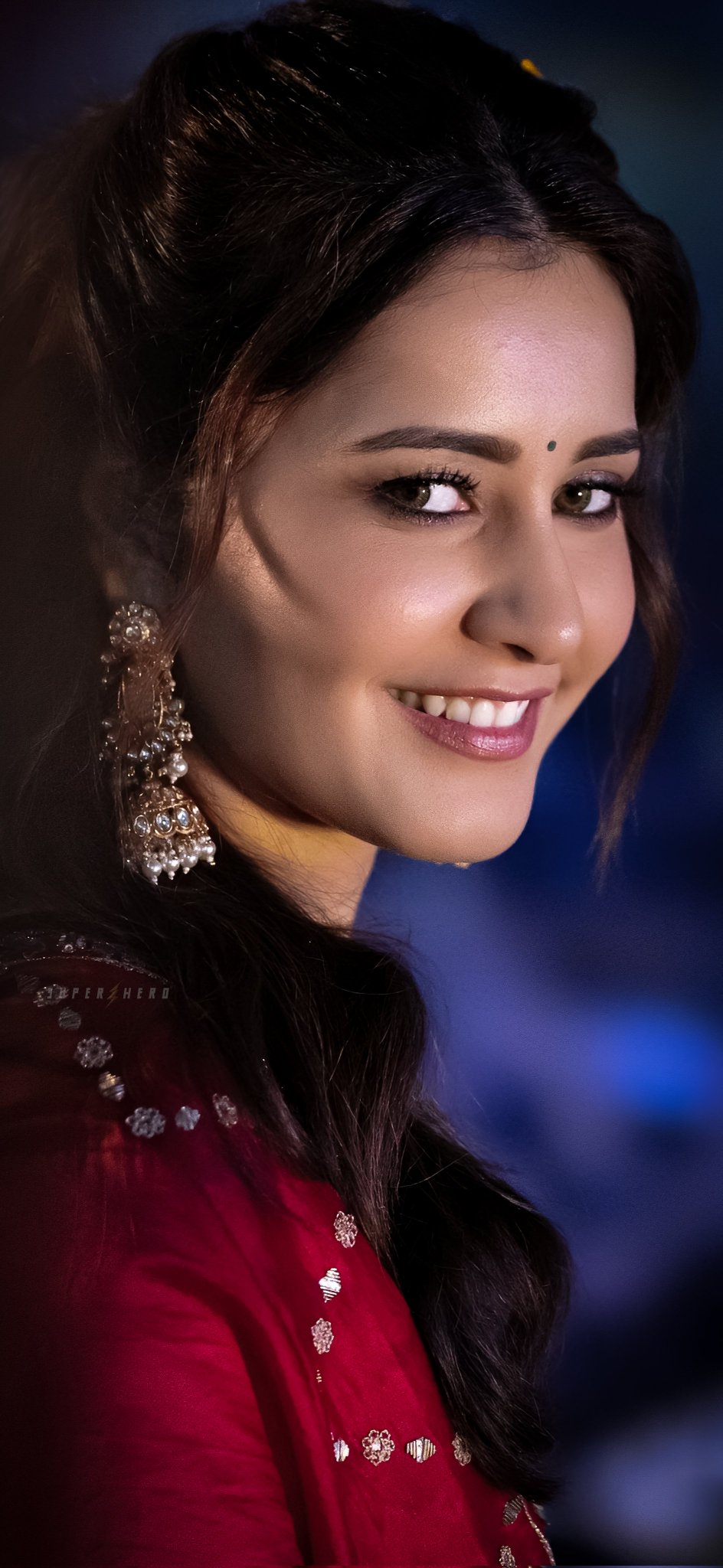 F6AhDeiaIAACtX8?format=jpg&name=large