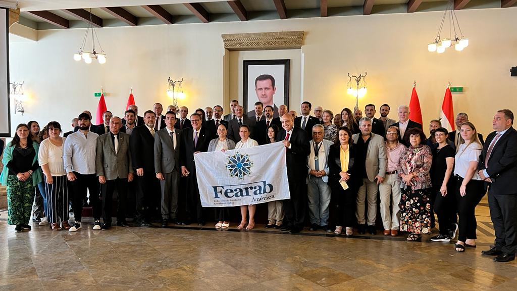 Declaración del Congreso Extraordinario de Fearab América en Damasco

#Syria #Siria <a href="/syrianmofaex/">وزارة الخارجية والمغتربين السورية</a> #سوريا <a href="/Presidency_Sy/">رئاسة الجمهورية العربية السورية</a> <a href="/FearabAmerica/">Fearab América</a> <a href="/FearabCl/">Fearab Chile</a> <a href="/fearabvegmailc1/">fearab venezuela</a> <a href="/FearabPanama/">Fearab Panamá</a> 

► shorturl.at/lpOS8