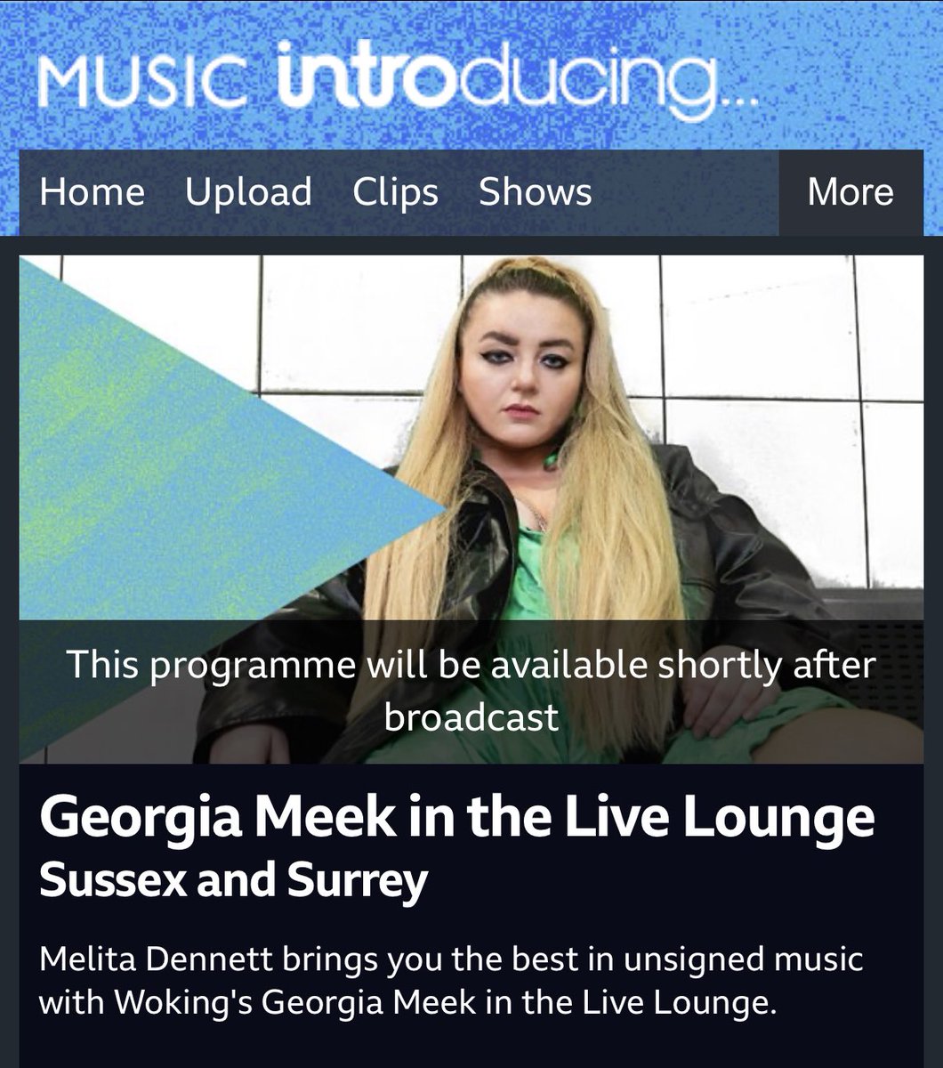 Making the most of a warm summer evening with @MelitaRadio and back to school tunes from the unparalleled <a href="/BBCIntroSouth/">BBC Music Introducing The South</a> <a href="/bbcintroducing/">BBC Music Introducing</a> flag wavers for the new kids 💛💛💛