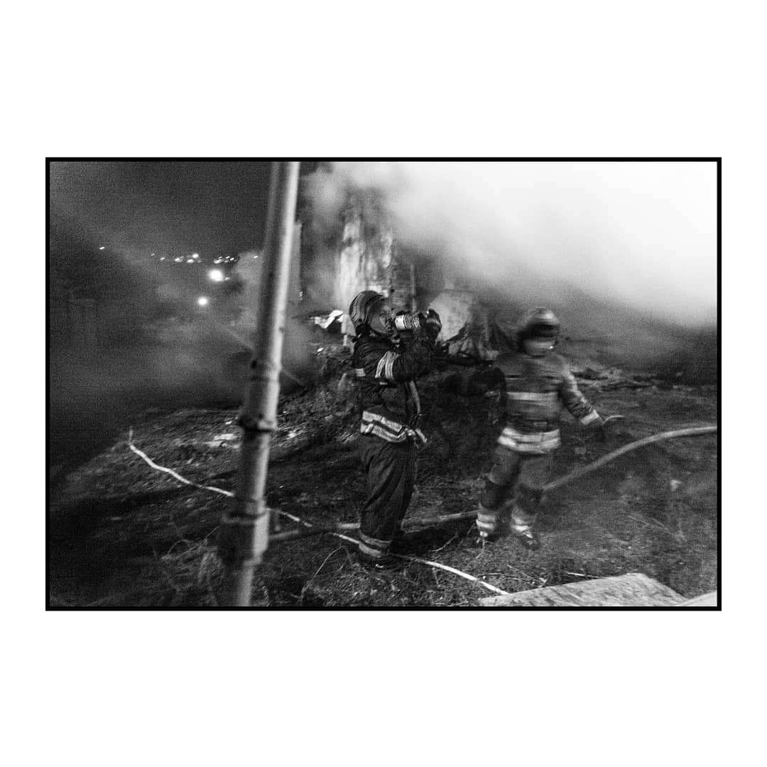 firefighters. 
#ukraine #bnw #documentary #Canon #canonphotography #streetphotography #Україна #чб #уличнаяфотография #magnumphotos #blackandwhite #UkraineRussiaWar #reporting