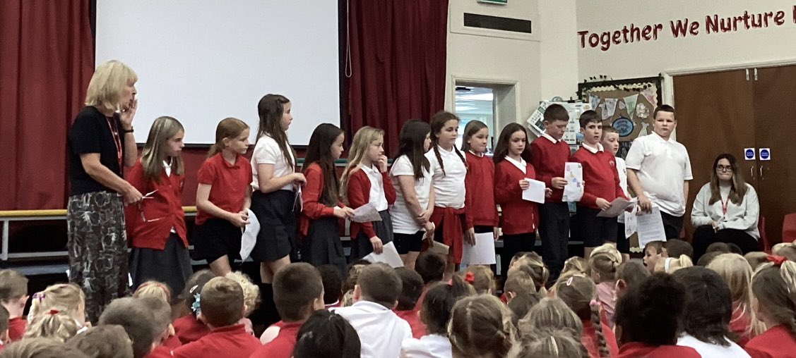 Good luck to all the Year 6 children who gave wonderful speeches in the hall this afternoon to encourage us to vote for them as Head Boy and Head Girl 2023-24. You are all worthy of the roles and we are so proud of how eloquently you spoke. Good luck! 😊