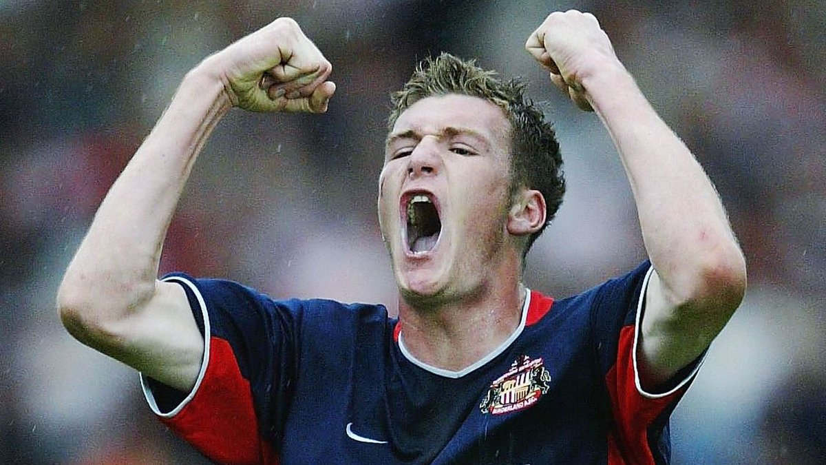 premlgeplayers's tweet photo. 1660. Kevin KYLE

Forward - 07.06.81 - SCO (10/1)

Prem Debut:
28/04/2001 (Southampton vs. SUNDERLAND, W 1-0 - sub 75 mins)

Prem Clubs:
Sunderland (00-03 &amp; 05-06)

Prem Apps: 39
Prem Goals: 1 https://t.co/CnnXlQQtXh