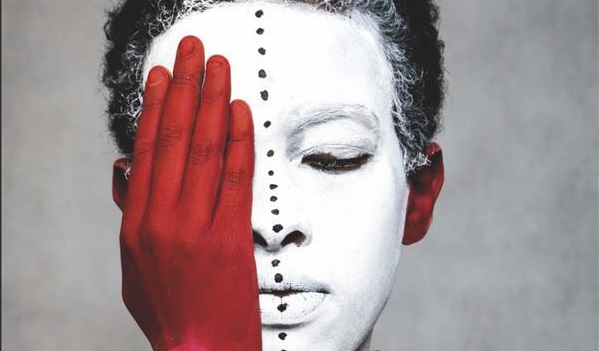Africultures (@africultures) on Twitter photo CONTRE LE BOYCOTT DES ARTISTES BURKINABÉS, MALIENS ET NIGÉRIENS
La rédaction d' @Africultures se mobilise contre l’appel de <a href="/francediplo/">France Diplomatie 🇫🇷🇪🇺</a> à cesser les collaborations avec les artistes du Burkina Faso, du Mali et du Niger. chng.it/RbxCGb2kYF via <a href="/ChangeFrance/">Change.org France</a> CONTRE LE BOYCOTT DES ARTISTES BURKINABÉS, MALIENS ET NIGÉRIENS
La rédaction d' @Africultures se mobilise contre l’appel de <a href="/francediplo/">France Diplomatie 🇫🇷🇪🇺</a> à cesser les collaborations avec les artistes du Burkina Faso, du Mali et du Niger. chng.it/RbxCGb2kYF via <a href="/ChangeFrance/">Change.org France</a>