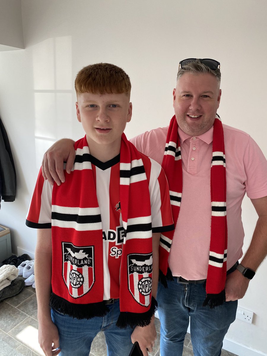 BlackettLee's tweet image. 14 years where’s that gone..but I couldn’t be more proud what top lad..Happy birthday son👌#bestmate