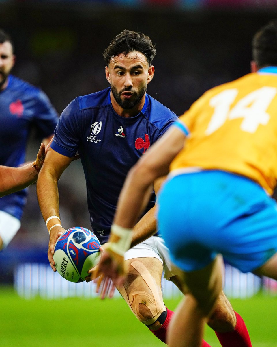 FranceRugby's tweet photo. 💪🇫🇷 Le 𝐩𝐫𝐞𝐦𝐢𝐞𝐫 𝐞𝐬𝐬𝐚𝐢 sous le maillot du #XVdeFrance pour @AHastoy ! 

#FRAvURU #UnisPourUnRêve #RWC2023 https://t.co/PVTkO3VTVn
