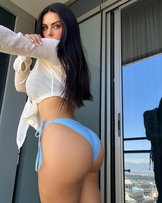 the type of photos that make the world go round https://t.co/NTCnf8Eb09