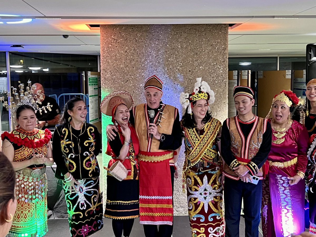 #ICPIC23 Legendary <a href="/DidierPittet/">Prof Didier Pittet</a>