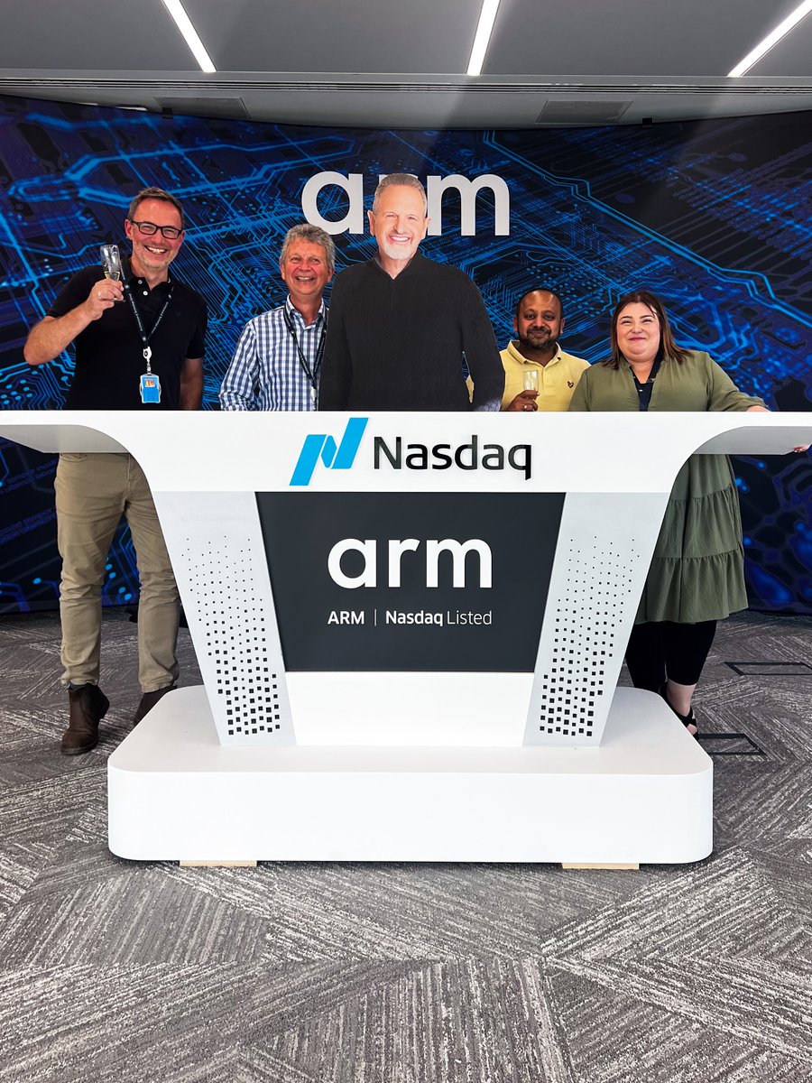 steph_smith100's tweet photo. I've experienced some incredible things in my 10 years with Arm, but this was spectacular! What a day, what a journey! It's excellent for @Arm to be back on the Nasdaq, and I'm thrilled to be part of the team building the future #onArm - what an honour. https://t.co/MiUmpla5ut