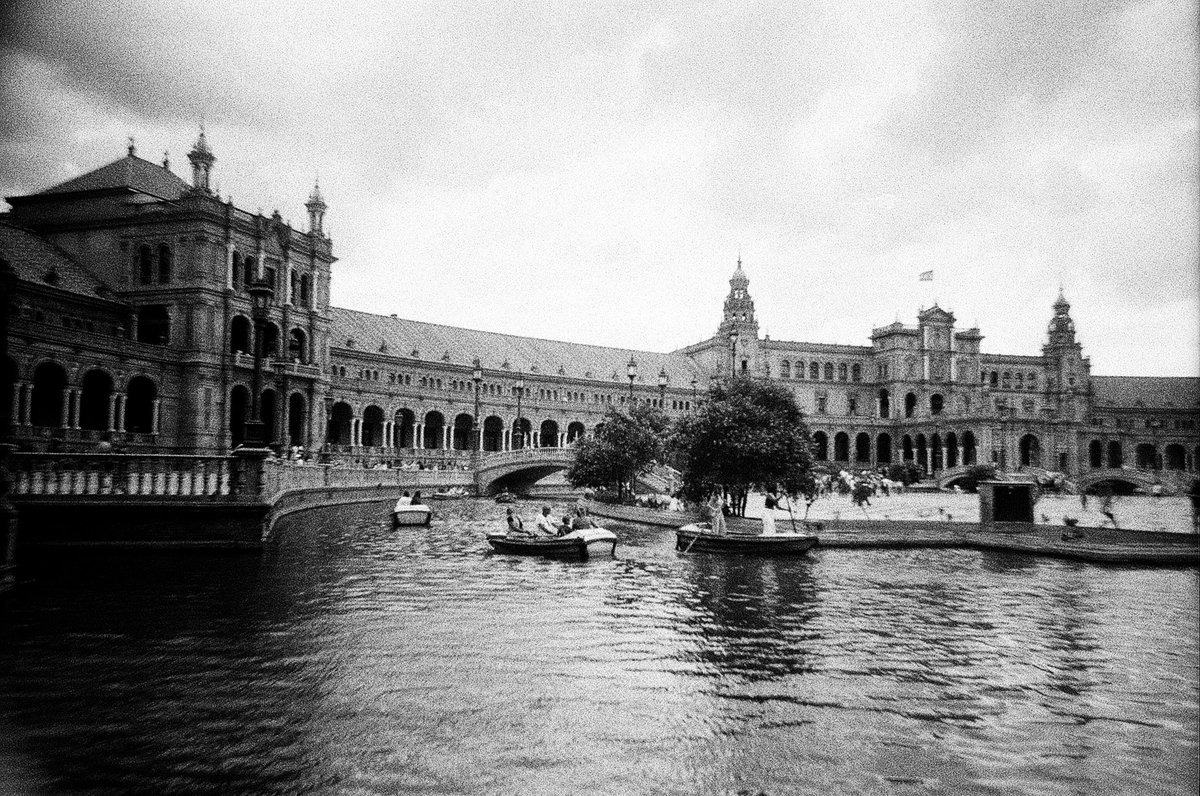 paulaolma's tweet photo. on film https://t.co/aAFKMR8txT
